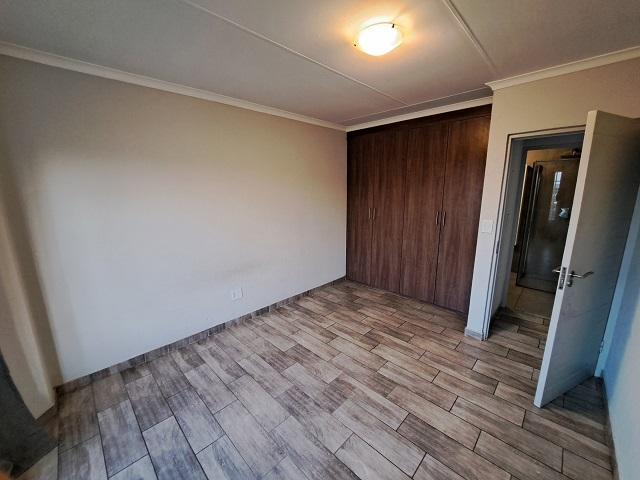2 Bedroom Property for Sale in Hennopspark Gauteng