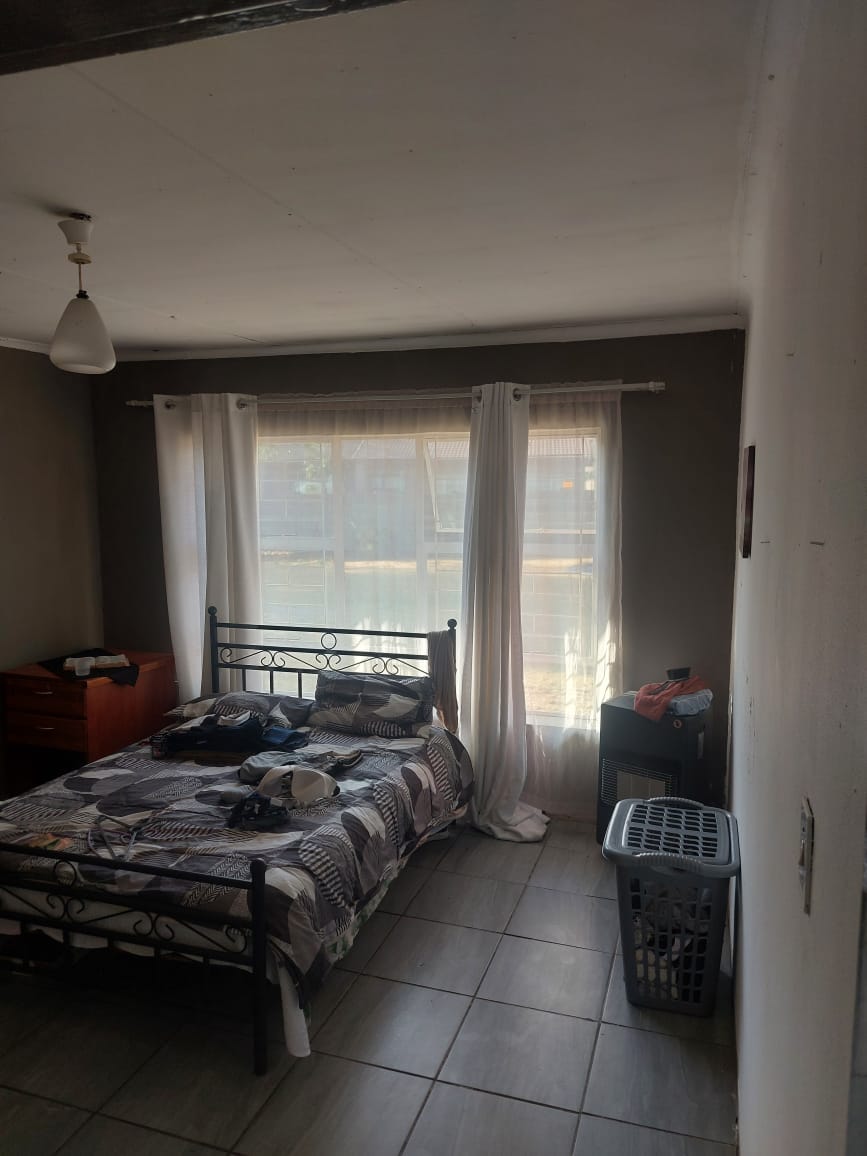 Room for rent in Sasolburg Free State. Listed by PropertyCentral