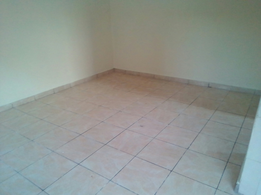 Room for rent in Turffontein Gauteng. Listed by PropertyCentral