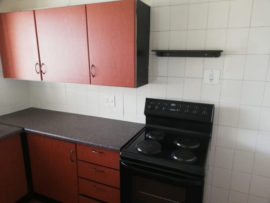 To Let 2 Bedroom Property for Rent in Rant En Dal Gauteng