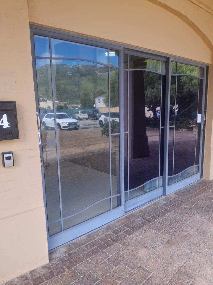 To Let commercial Property for Rent in Hout Bay Beachfront Western Cape