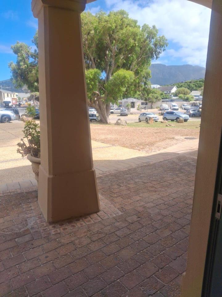 To Let commercial Property for Rent in Hout Bay Beachfront Western Cape