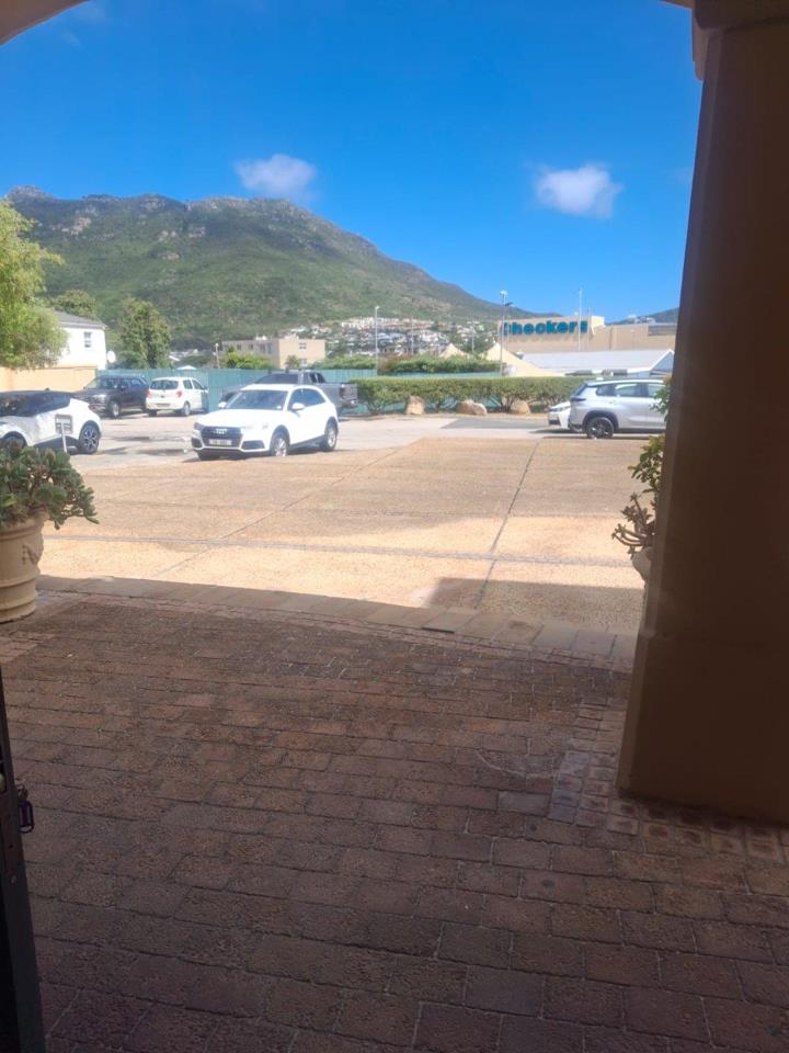 To Let commercial Property for Rent in Hout Bay Beachfront Western Cape