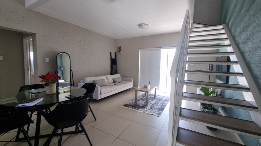 To Let 2 Bedroom Property for Rent in Paulshof Gauteng