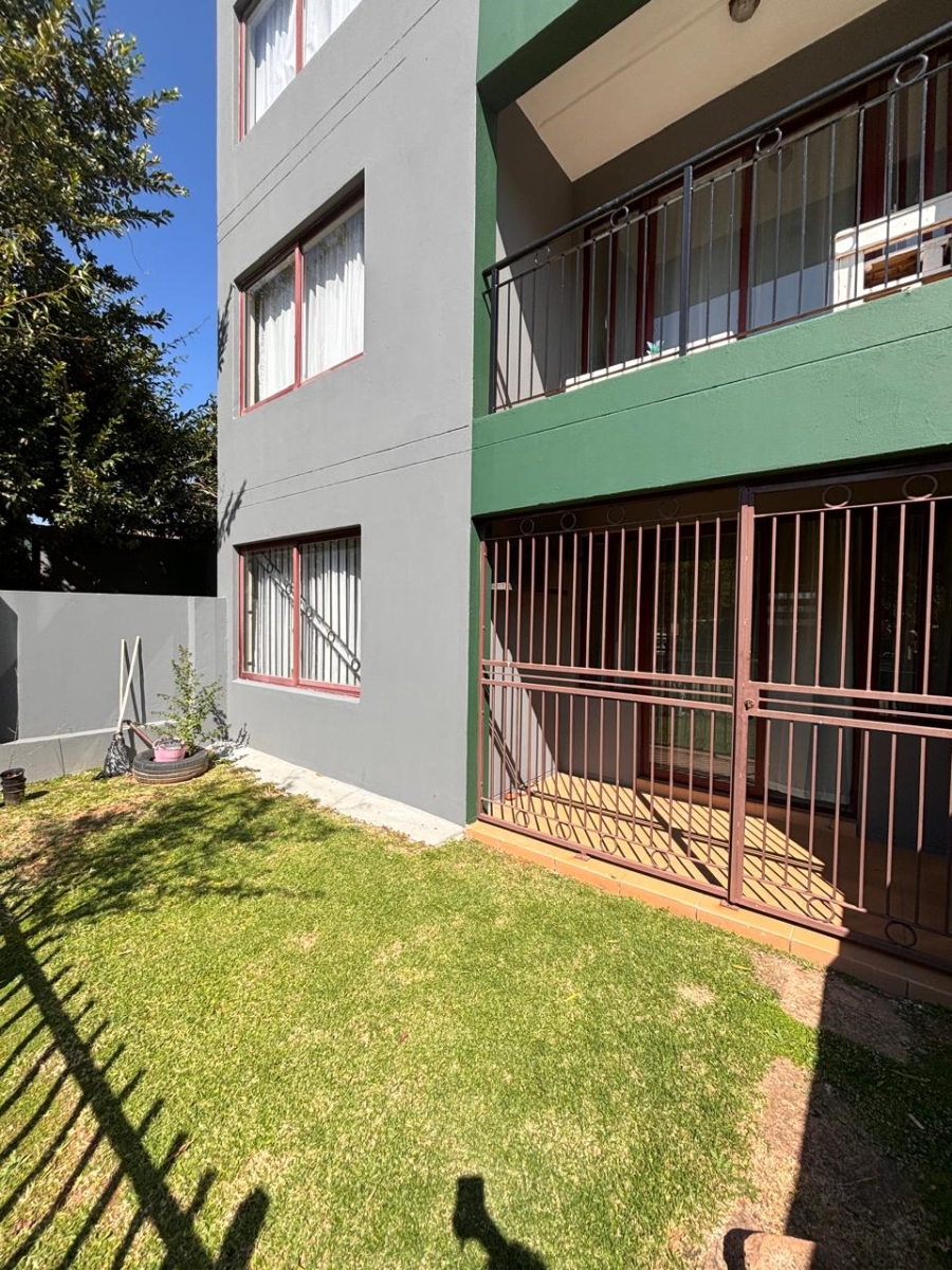 To Let 2 Bedroom Property for Rent in Honeydew Gauteng