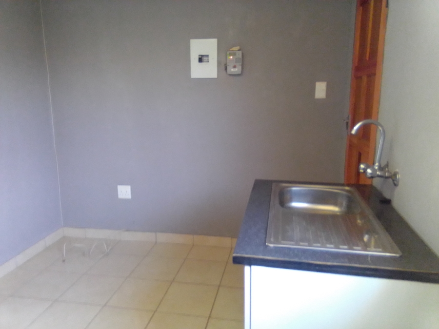 Room for rent in Garankuwa Gauteng. Listed by PropertyCentral