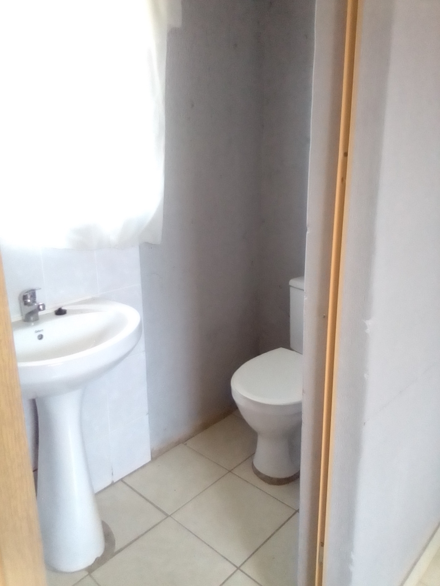 Room for rent in Garankuwa Gauteng. Listed by PropertyCentral