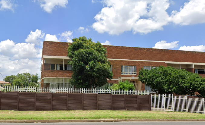 Room for rent in Florida Gauteng. Listed by PropertyCentral