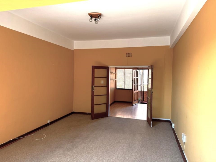1 Bedroom Property for Sale in Cyrildene Gauteng