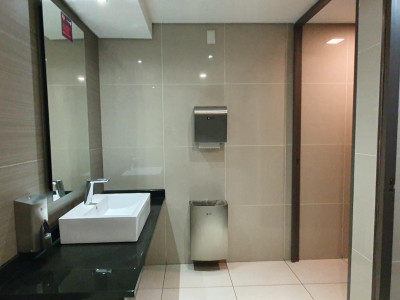 To Let commercial Property for Rent in Nieuw Muckleneuk Gauteng