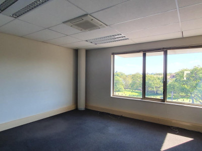 To Let commercial Property for Rent in Nieuw Muckleneuk Gauteng