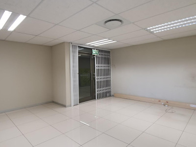 To Let commercial Property for Rent in Nieuw Muckleneuk Gauteng