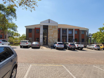 To Let  Bedroom Property for Rent in Ashlea Gardens Gauteng