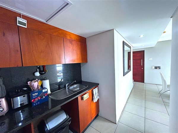 1 Bedroom Property for Sale in Point KwaZulu-Natal