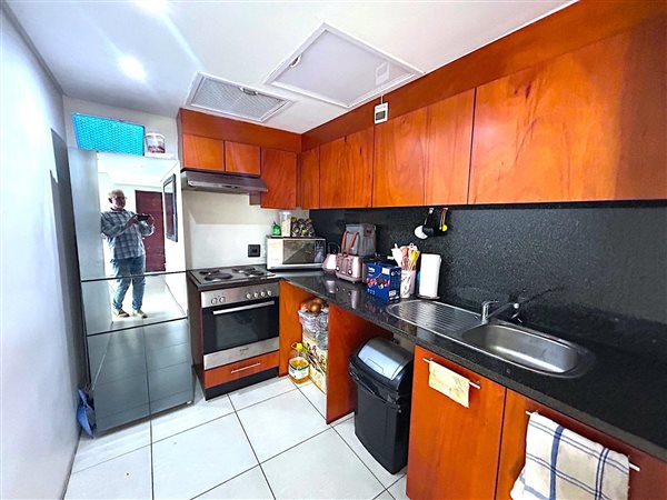 1 Bedroom Property for Sale in Point KwaZulu-Natal