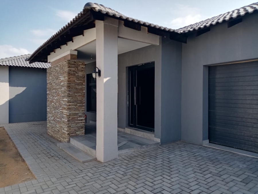 4 Bedroom Property for Sale in Aerorand Mpumalanga