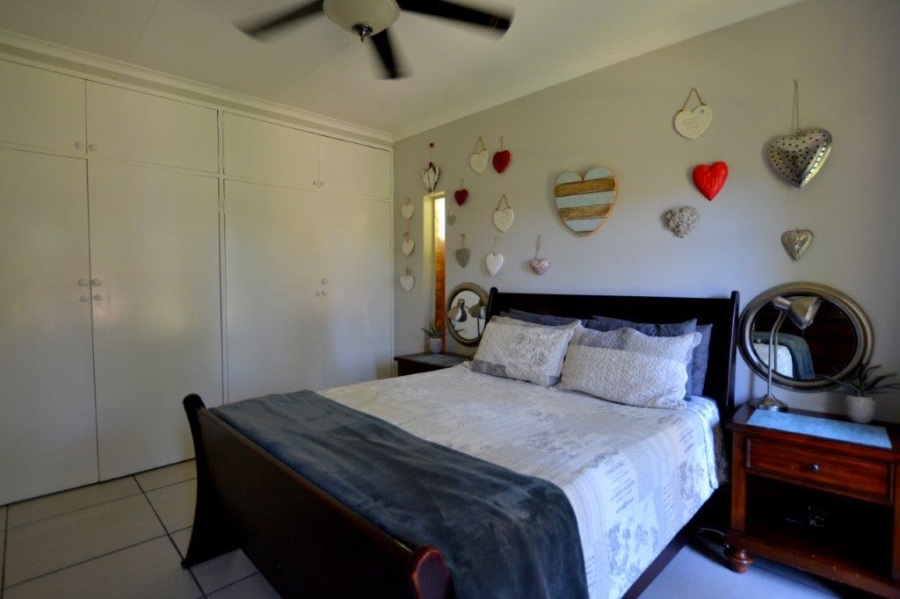 3 Bedroom Property for Sale in Kirkney Gauteng