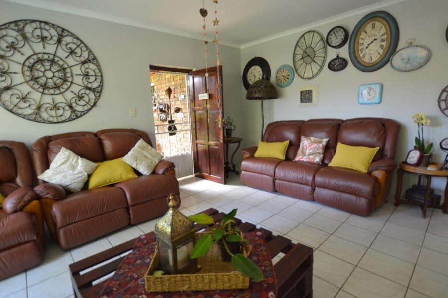 3 Bedroom Property for Sale in Kirkney Gauteng