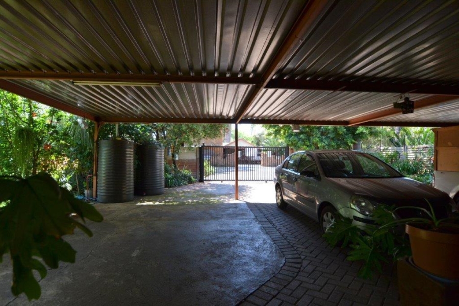 3 Bedroom Property for Sale in Kirkney Gauteng