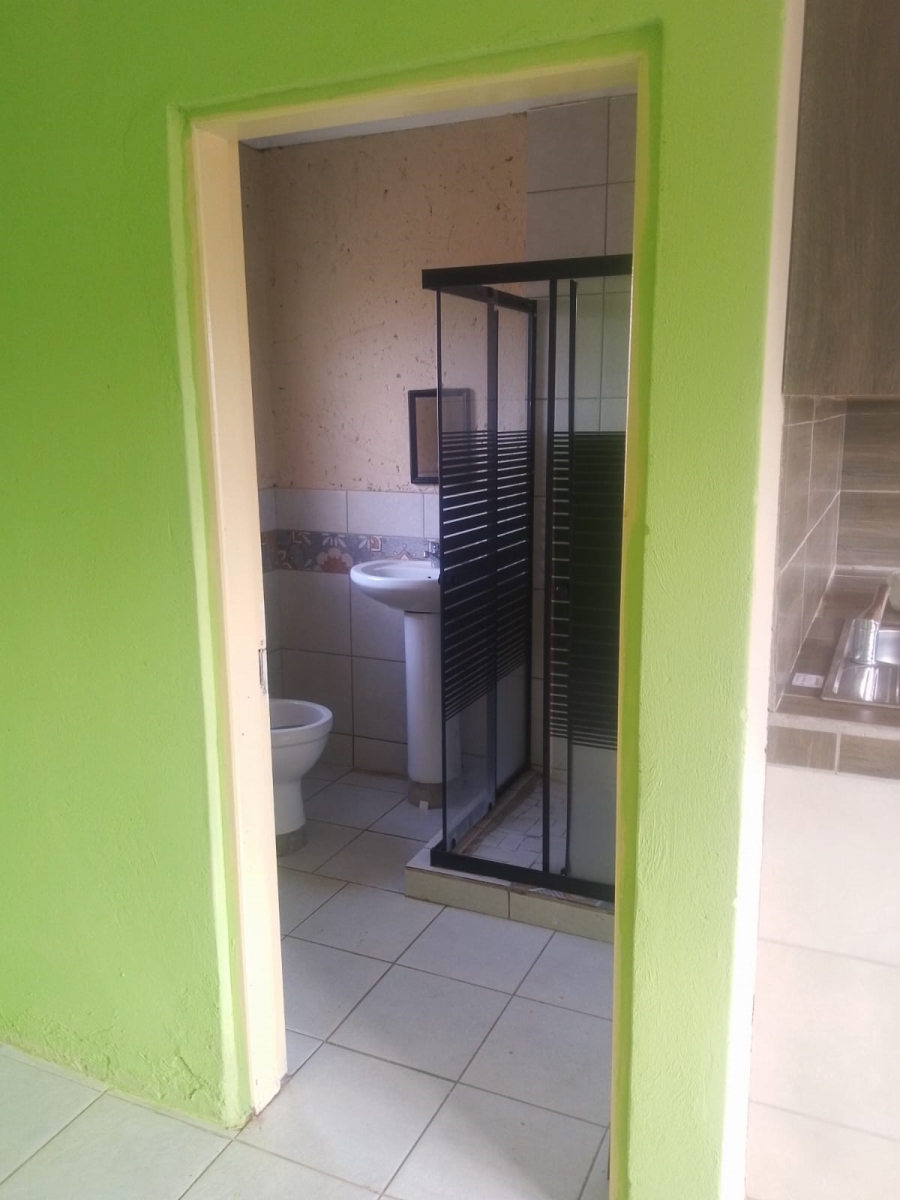 To Let 2 Bedroom Property for Rent in Gem Valley Gauteng