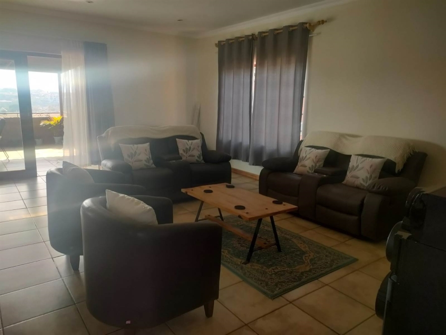 To Let 3 Bedroom Property for Rent in Meerhof North West