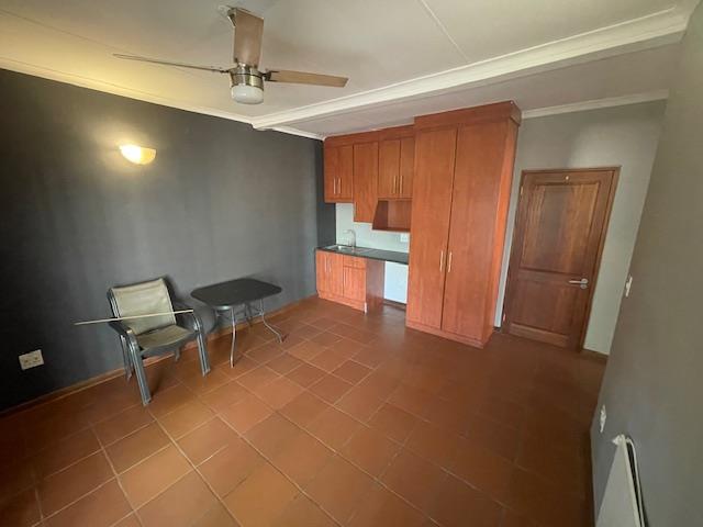 Room for rent in Brummeria Gauteng. Listed by PropertyCentral