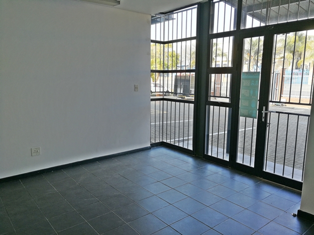 To Let  Bedroom Property for Rent in Laser Park Gauteng