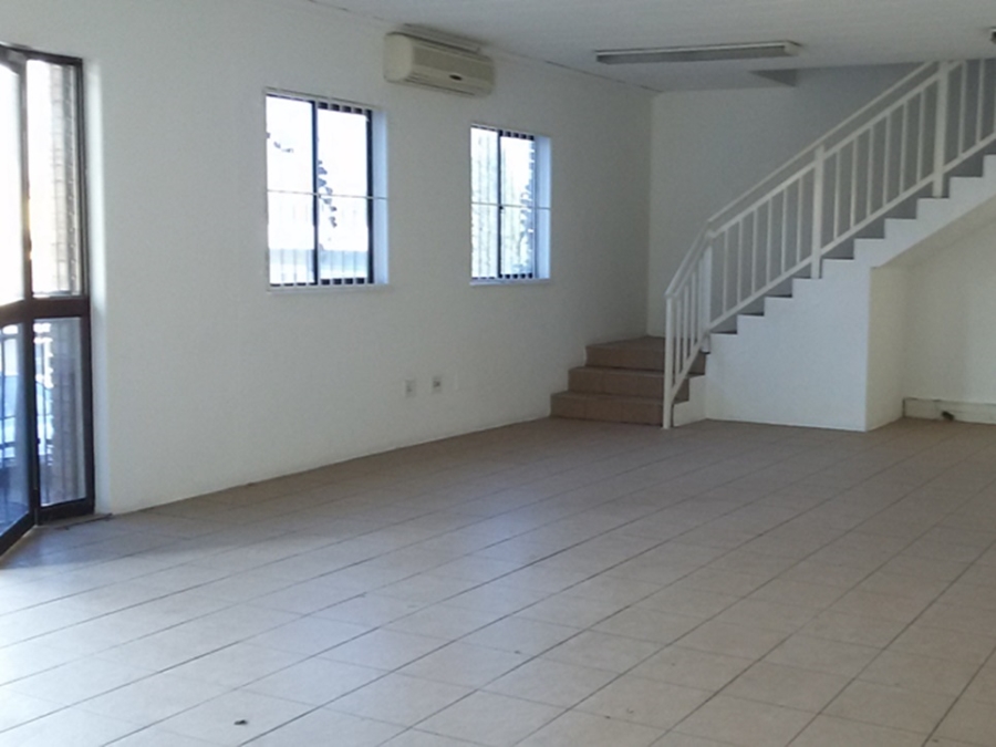 To Let  Bedroom Property for Rent in Olivedale Gauteng