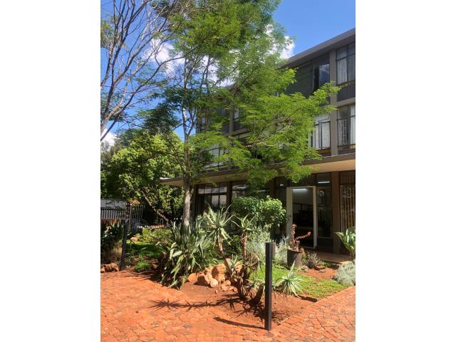  Bedroom Property for Sale in Brummeria Gauteng