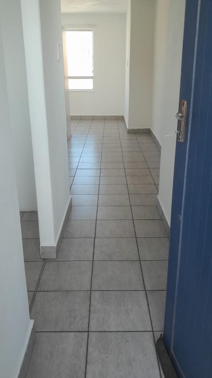 To Let 1 Bedroom Property for Rent in Durban Central KwaZulu-Natal