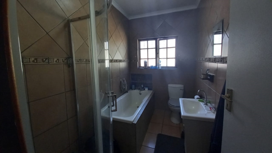 3 Bedroom Property for Sale in Aerorand Mpumalanga