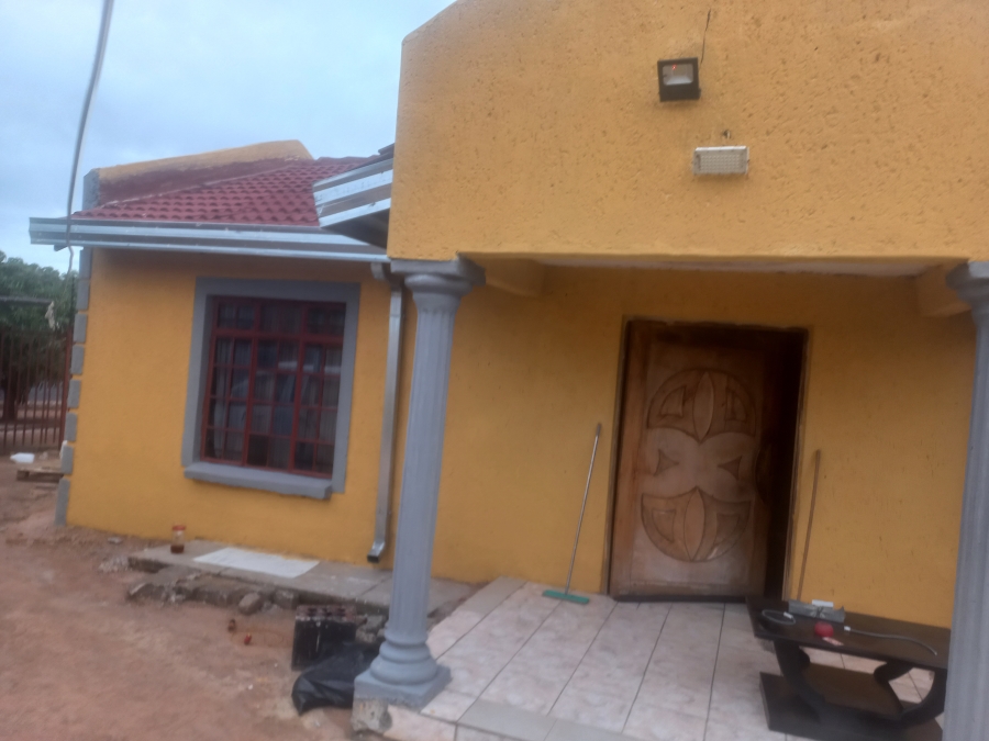 To Let 3 Bedroom Property for Rent in Soshanguve HH Gauteng