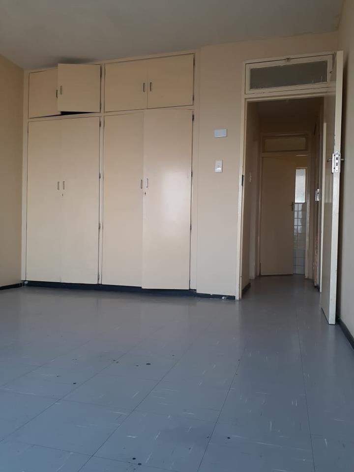 To Let 2 Bedroom Property for Rent in Hillbrow Gauteng