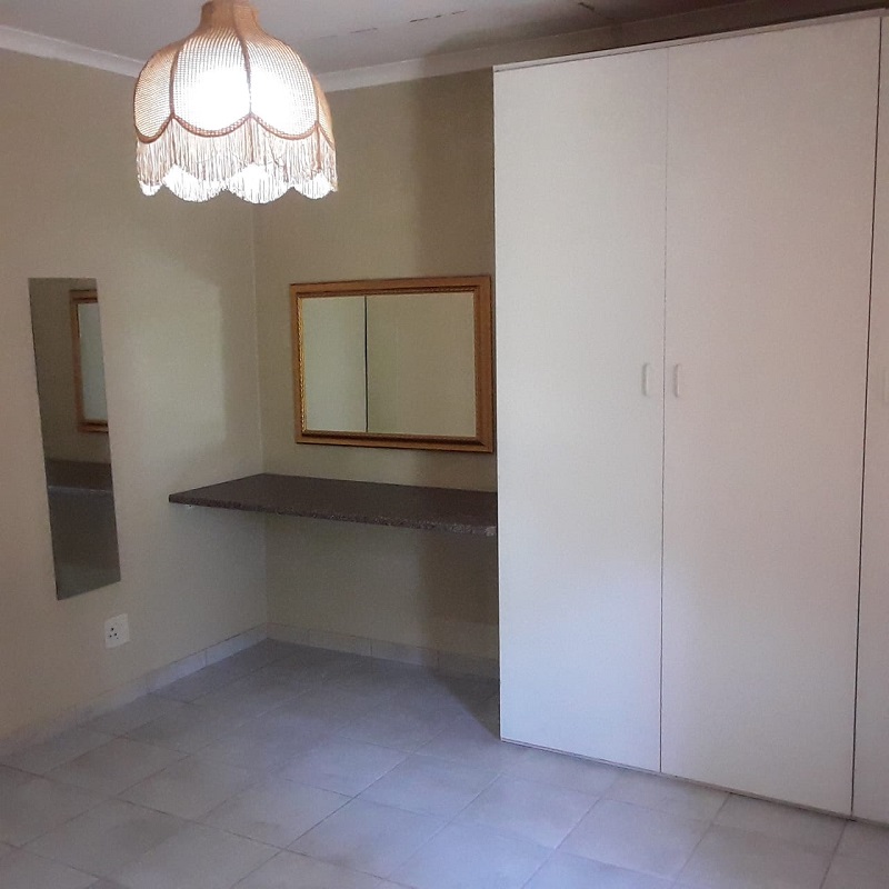 To Let 1 Bedroom Property for Rent in Bromhof Gauteng