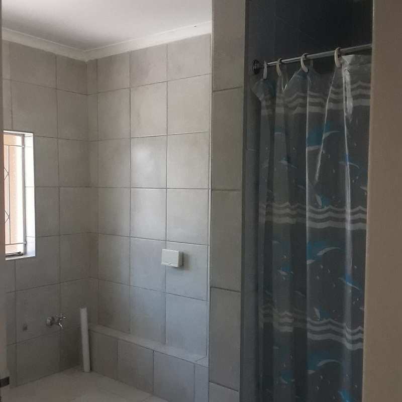 To Let 1 Bedroom Property for Rent in Bromhof Gauteng