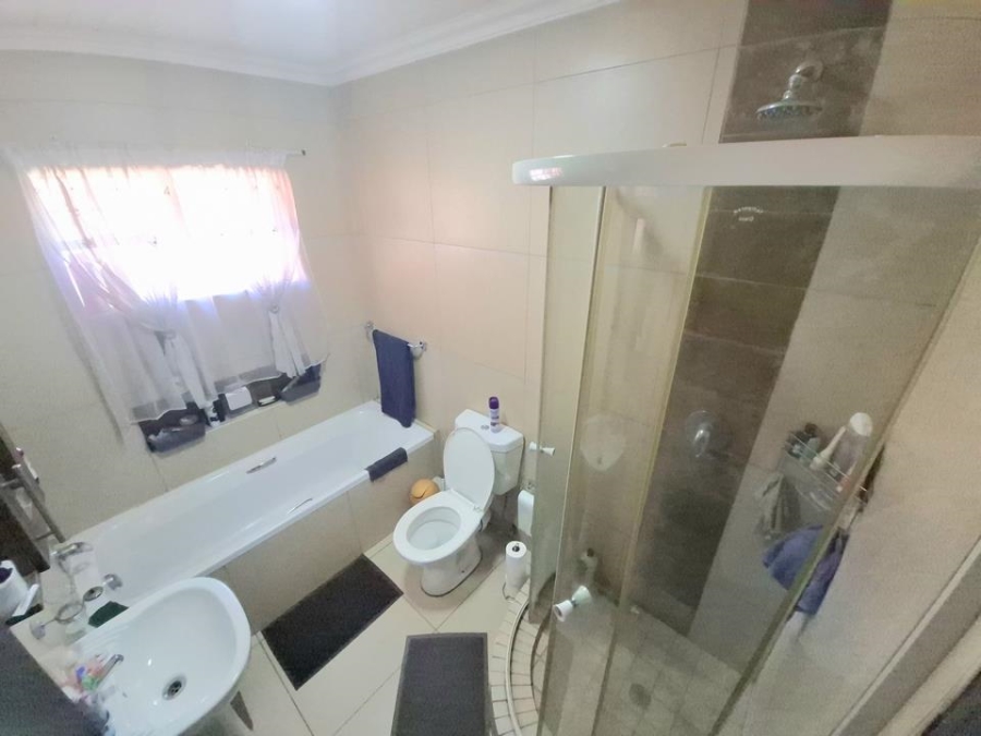 2 Bedroom Property for Sale in Daspoort Gauteng