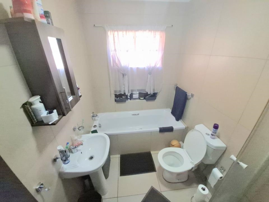 2 Bedroom Property for Sale in Daspoort Gauteng