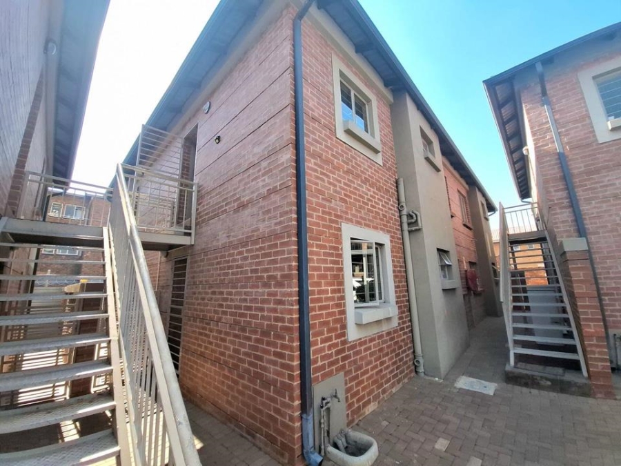 2 Bedroom Property for Sale in Daspoort Gauteng