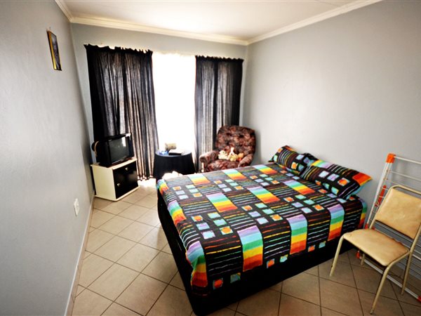 2 Bedroom Property for Sale in Eike Park Gauteng