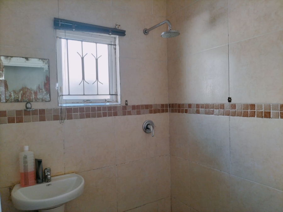 To Let 2 Bedroom Property for Rent in Dawncrest KwaZulu-Natal