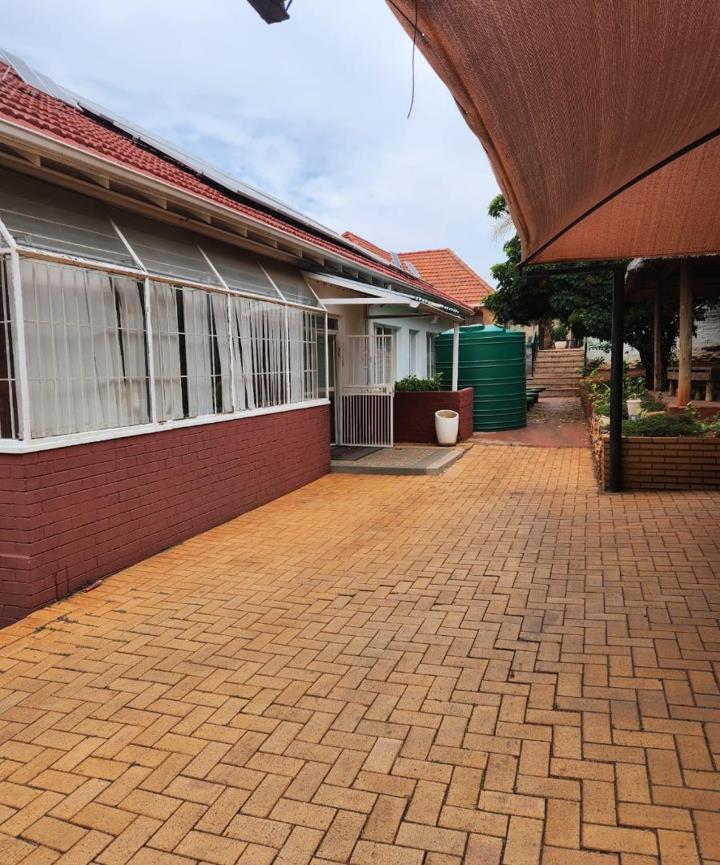 Commercial Property for Sale in Cyrildene Gauteng