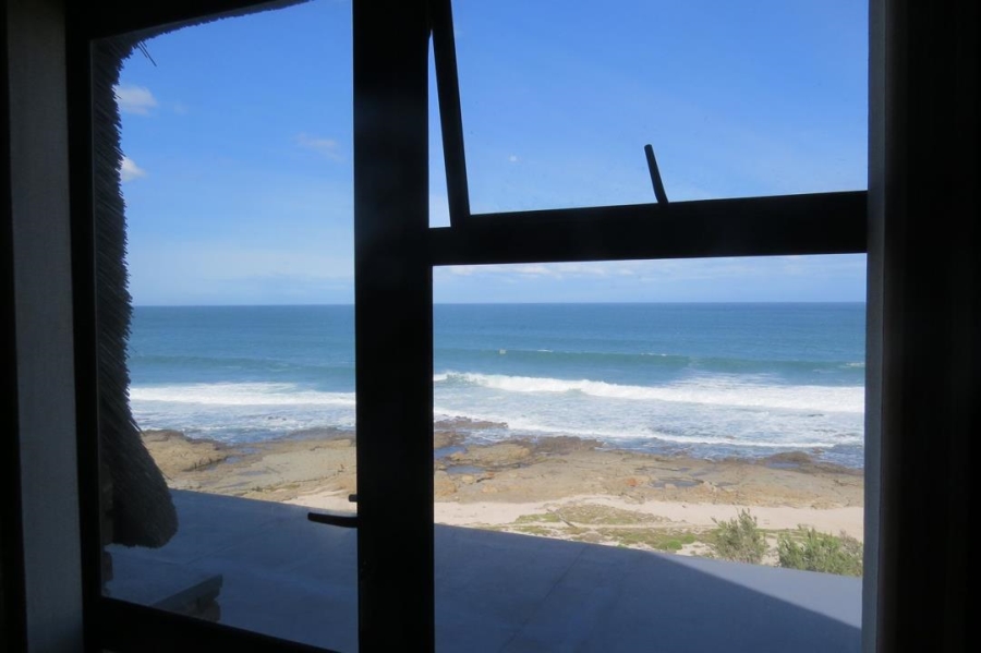 4 Bedroom Property for Sale in Stilbaai Wes Western Cape