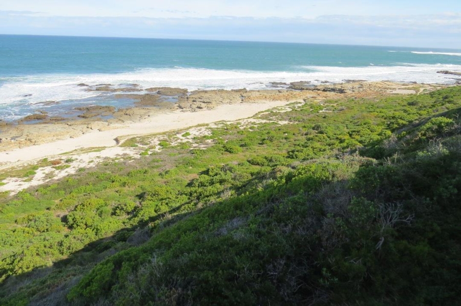 4 Bedroom Property for Sale in Stilbaai Wes Western Cape