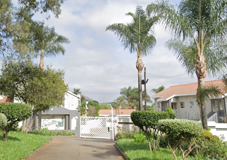 2 Bedroom Property for Sale in Constantia Kloof Gauteng