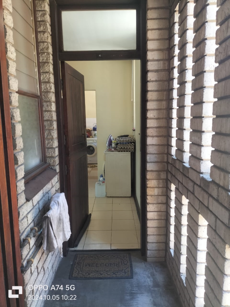 Room for rent in Overport KwaZulu-Natal. Listed by PropertyCentral