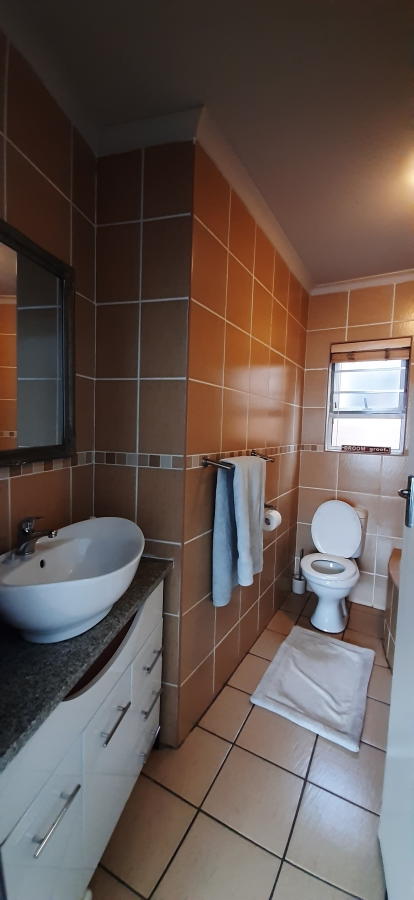 3 Bedroom Property for Sale in Glen Marais Gauteng