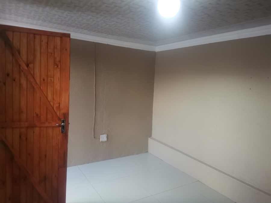 Room for rent in Jiyana Gauteng. Listed by PropertyCentral