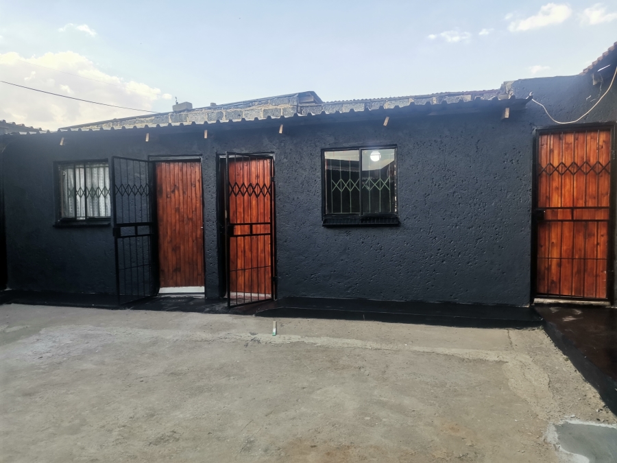 Room for rent in Jiyana Gauteng. Listed by PropertyCentral