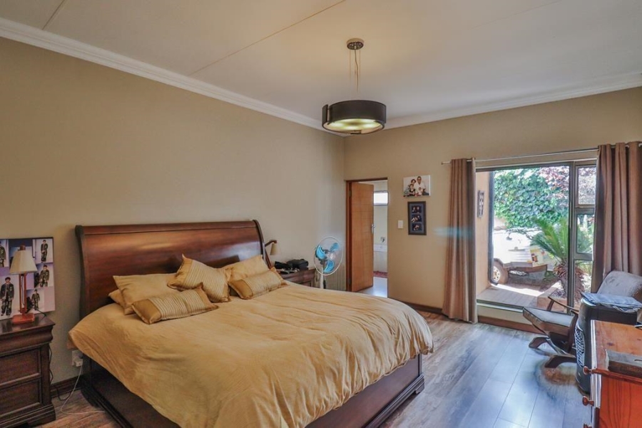 4 Bedroom Property for Sale in Eldo Lakes Estate Gauteng