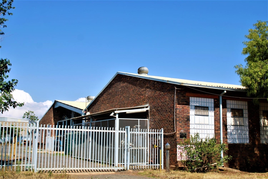 To Let commercial Property for Rent in Lydenburg Mpumalanga